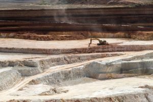 Kaolin Clay vs. Ball Clay: Understanding the Differences